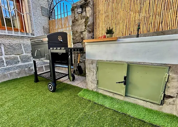 Casa Rural, “el Andador” * El Hoyo de Pinares