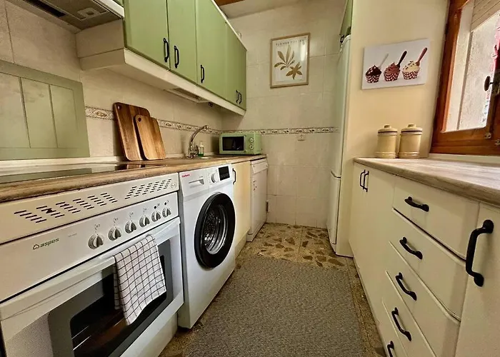 Casa Rural, “el Andador” * El Hoyo de Pinares